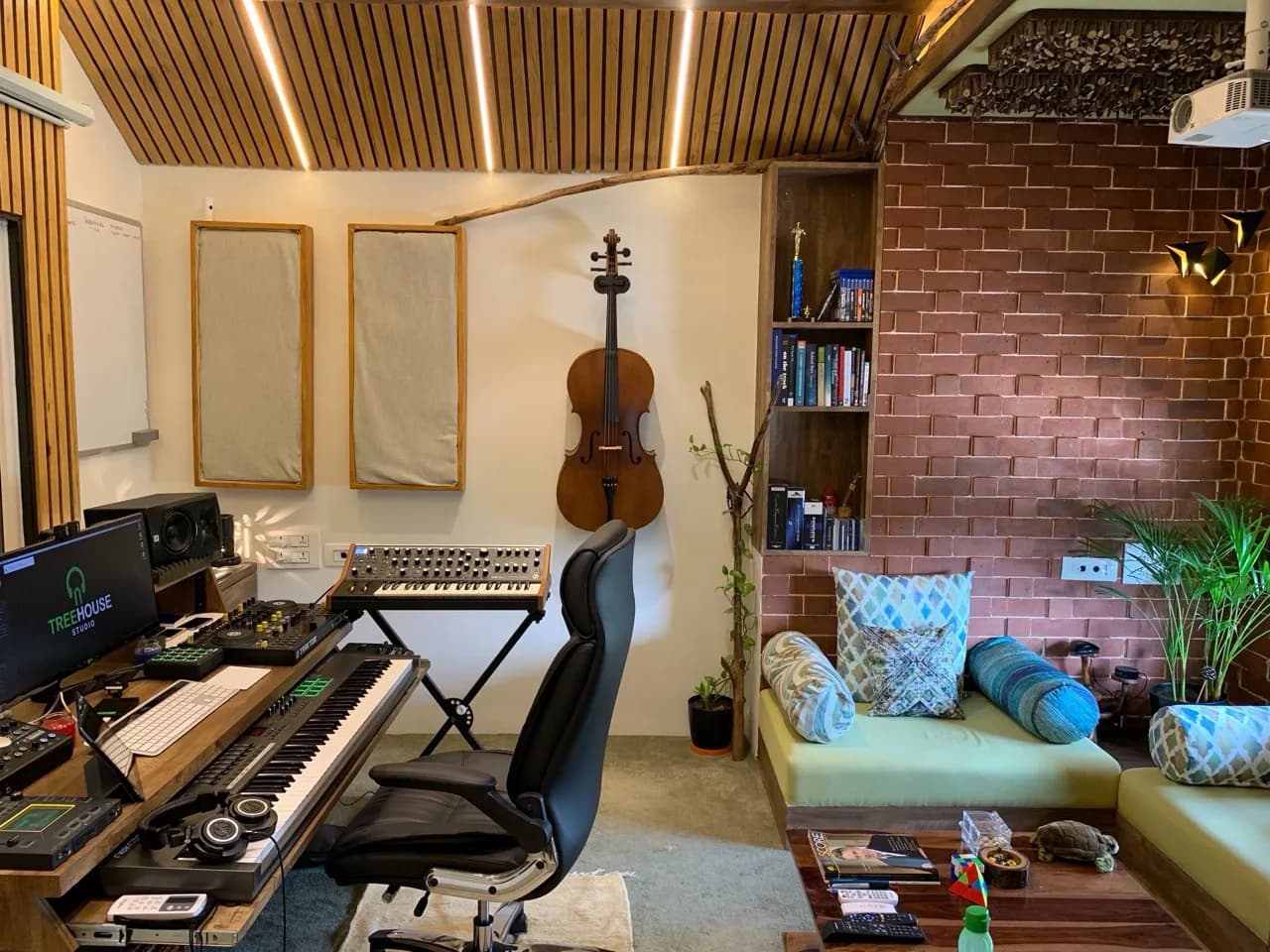 Studio image of Treehouse Studio - The Cabin